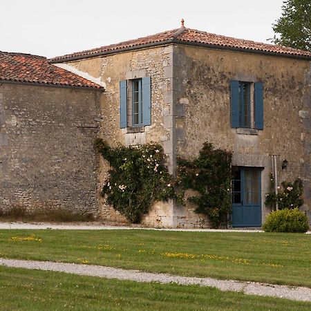 Chambres D'Hotes Logis De L'Astree Saint-Bris-des-Bois Exterior foto