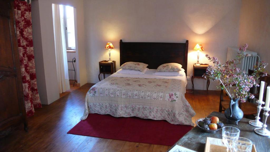 Chambres D'Hotes Logis De L'Astree Saint-Bris-des-Bois Cameră foto